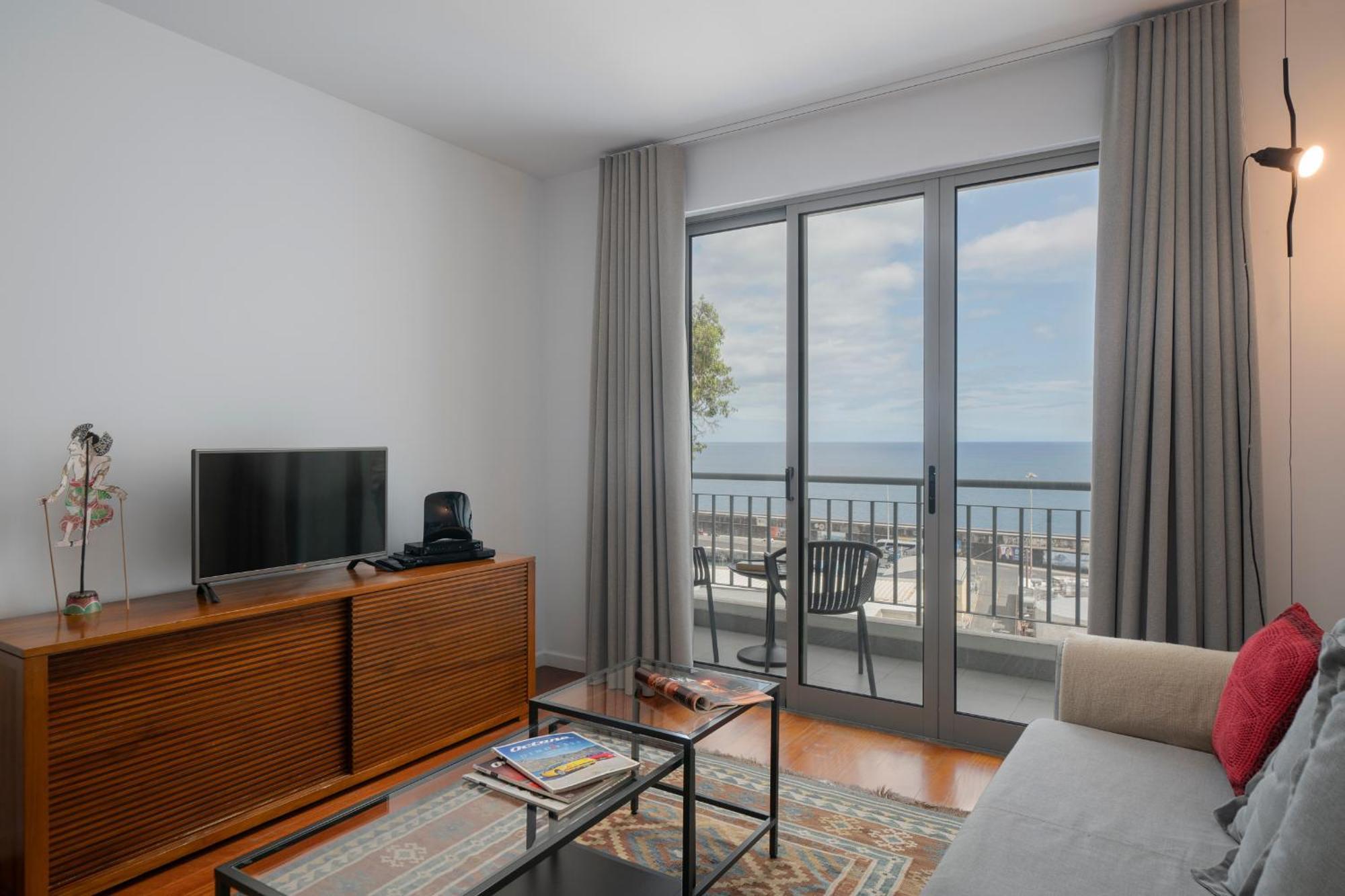 Sea front apartment - Princesa D. Amélia Funchal  Exterior foto